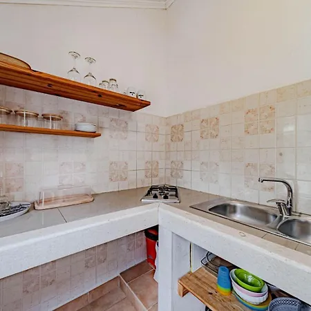 Vikendica Robinson House Zrnovo