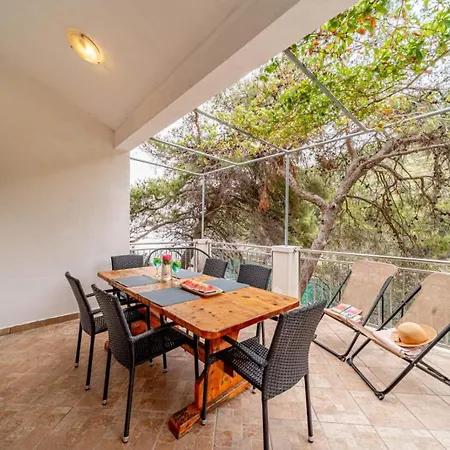 Robinson House Vikendica